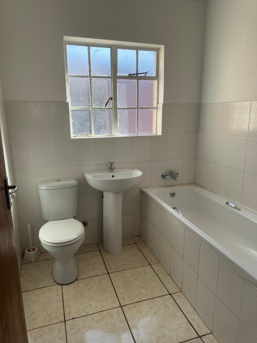 3 Bedroom Property for Sale in Mandela View Free State